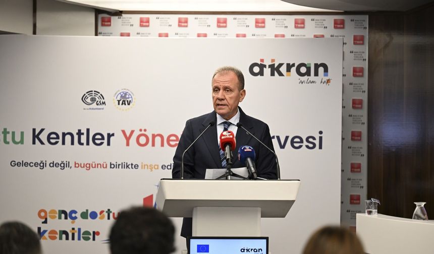 Ankara'da 'Genç Dostu Yerel Yönetişim Zirvesi' Düzenlendi