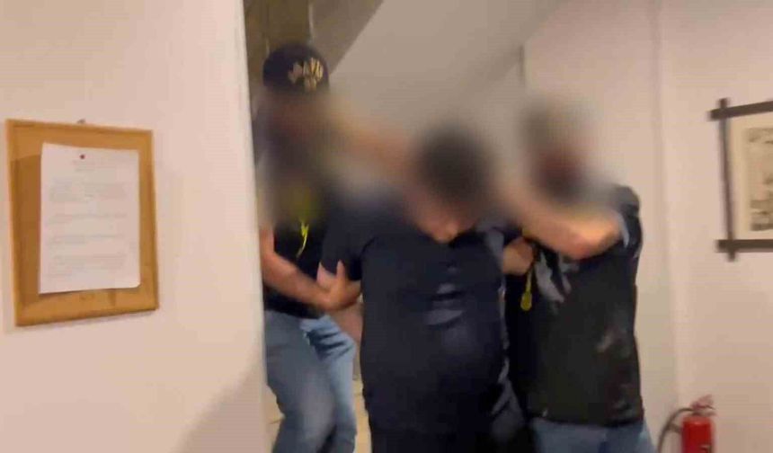Mezitli'de Kırmızı Bültenli Baron Yakalandı