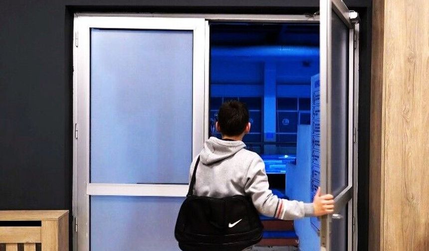 Savaştan kaçtı, milli takım hayaline kulaç atıyor