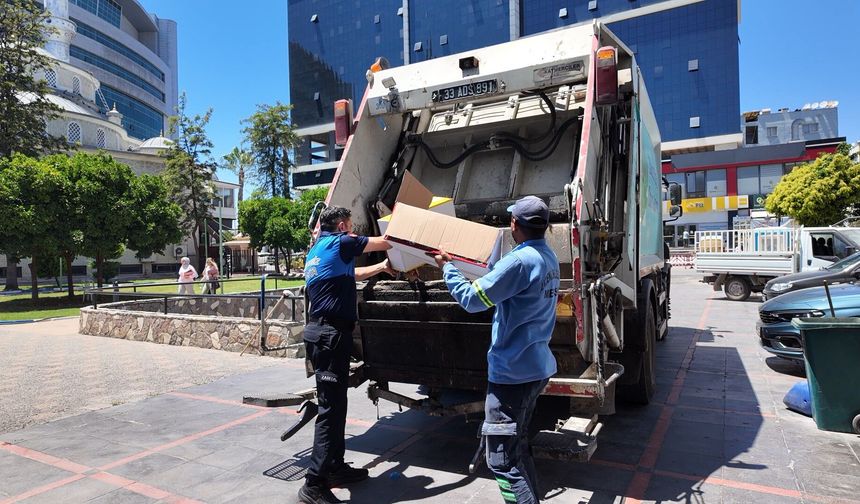 Akdeniz'de Tarihi Geçmiş Ürün Satan Markete Ceza