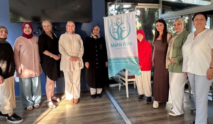 Mehir Aile Platformu Mersin'de ilk istişare toplantısını yaptı