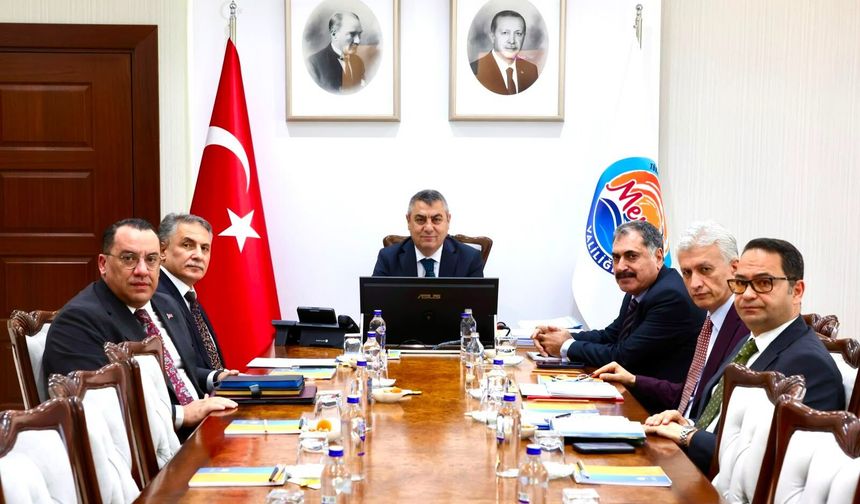 Vali Atilla Toros'tan Koordinasyon Toplantısı