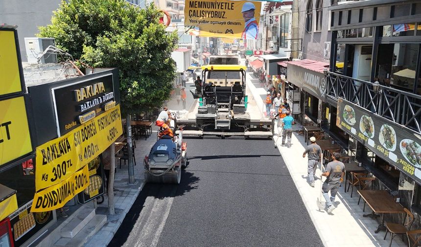 Büyükşehirden Silifke'ye 850 Ton Sıcak Asfalt