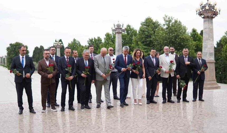 Kepez Belediyesi'nden dost ve kardeş ülke Azerbaycan'a kültür köprüsü