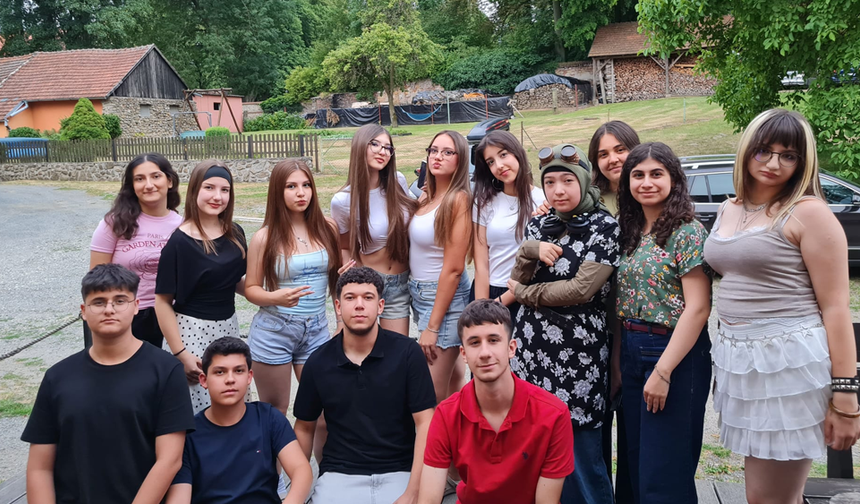 Yenişehirli gençlerden Erasmus başarısı