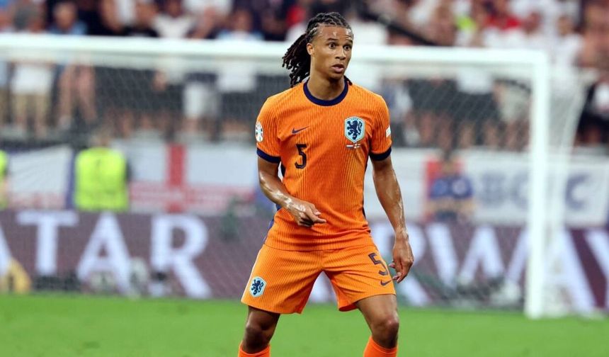 Fenerbahçe'den Savunmaya Dünya Yıldızı! Nathan Aké İmzayı Attı