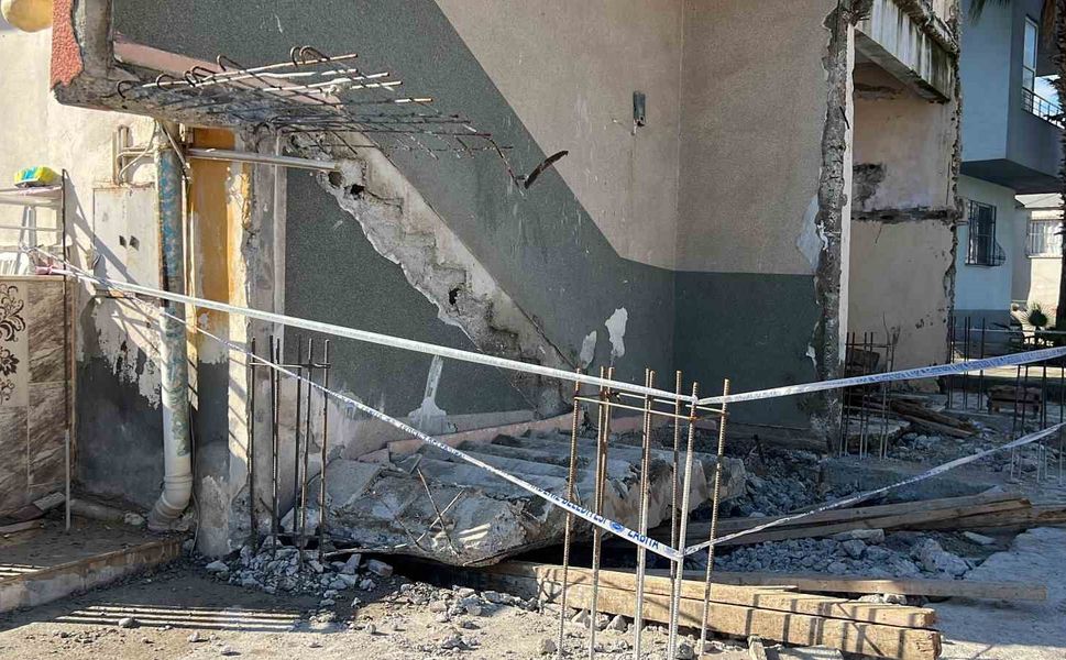 Depremde eşi ve 2 kızını kaybetmişti: Beton altında kalan işçi hayatını kaybetti