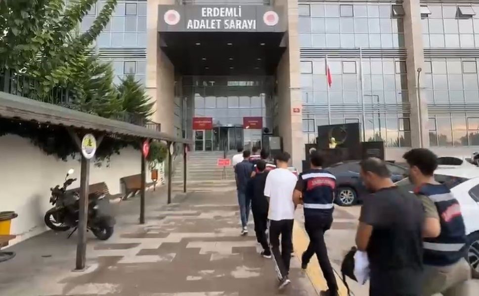 Mersin merkezli 2 ilde yasadışı bahis operasyonu: 6 tutuklama