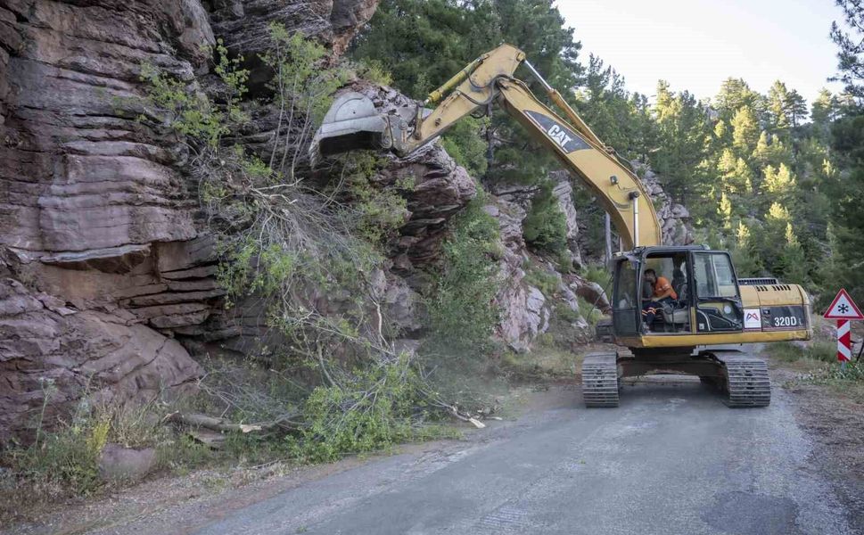 Mersin'de 14 kilometrelik yayla yolu yenilendi