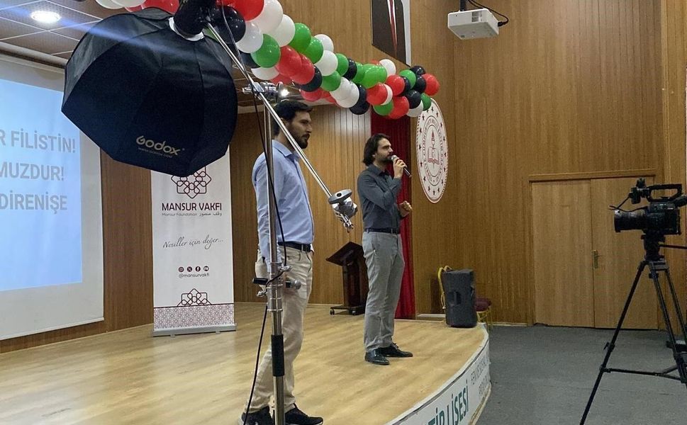 Mersin'de Gazze için anma programı düzenlendi