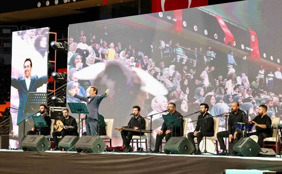 Mersin'de Peygamber sevgisi dile getirildi