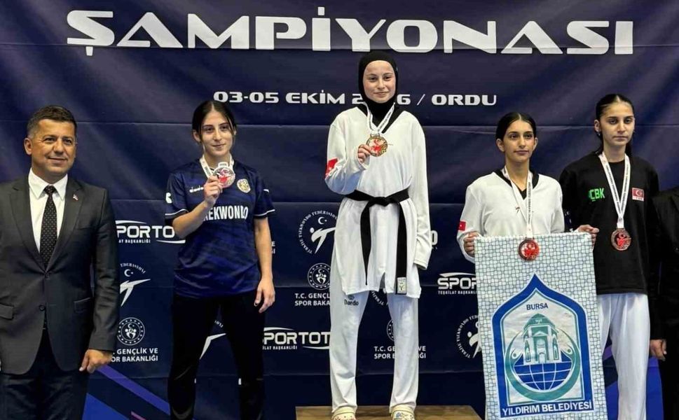 Mersinli taekwondocu Türkiye ikincisi oldu