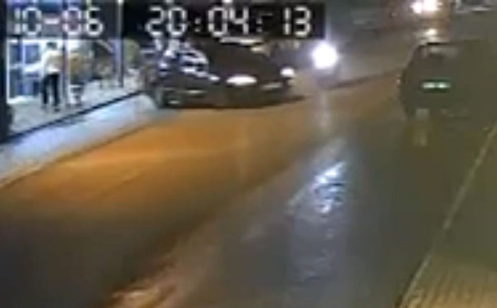 Otomobil ile çarpışan motosikletin sürücüsü yaralandı