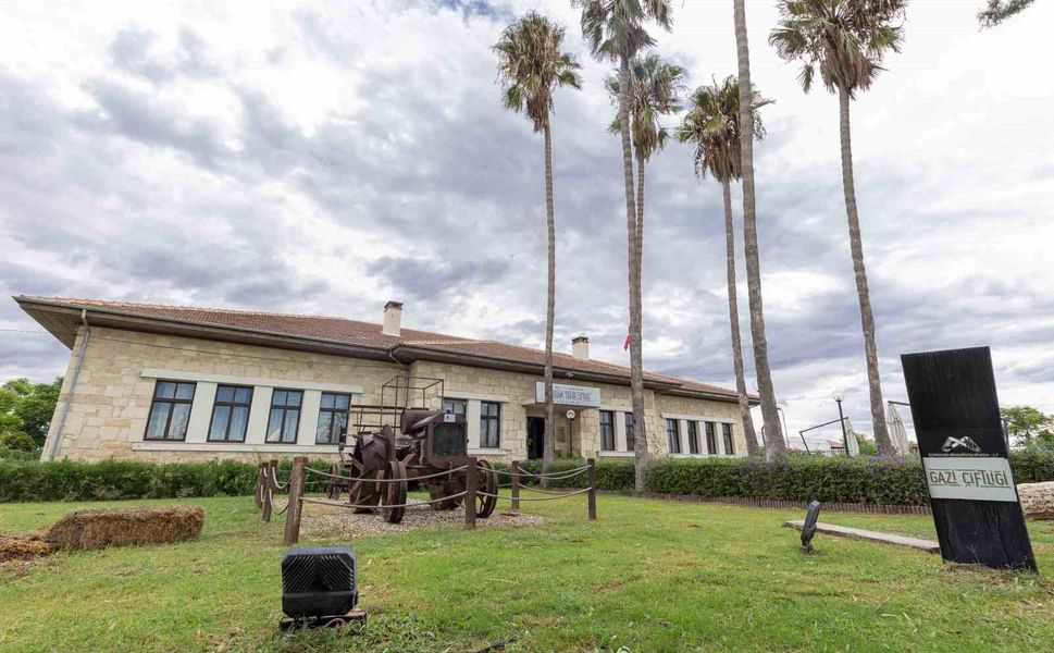 Silifke Atatürk Gazi Çiftliği yenilenen yüzüyle ziyaretçilerini ağırlıyor