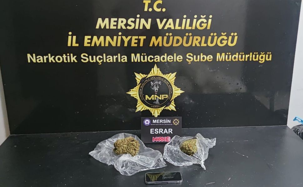 Uyuşturucu taciri 2 şüpheli yakalanıp tutuklandı