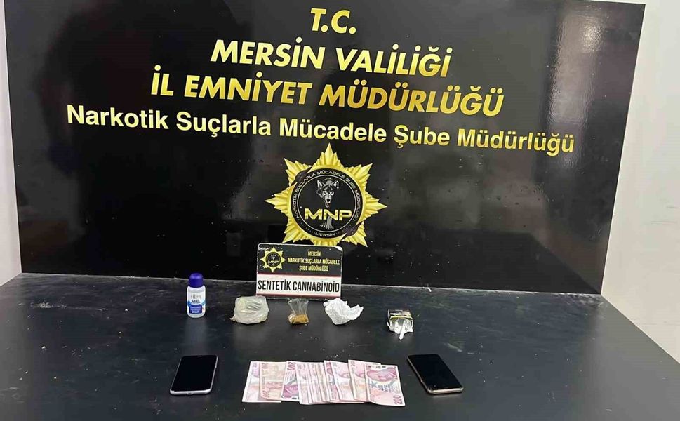 Yakalanan 2 uyuşturucu taciri tutuklandı