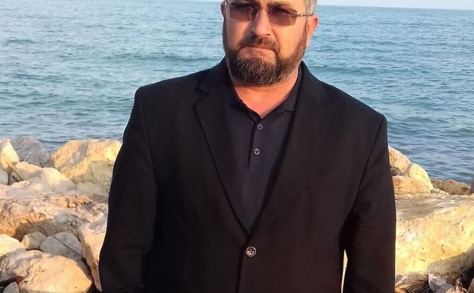 İmam mezarlıkta ölü bulundu