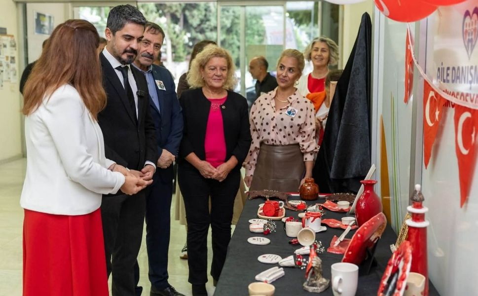 Yenişehir’de Cumhuriyet’e özel seramik sergisi
