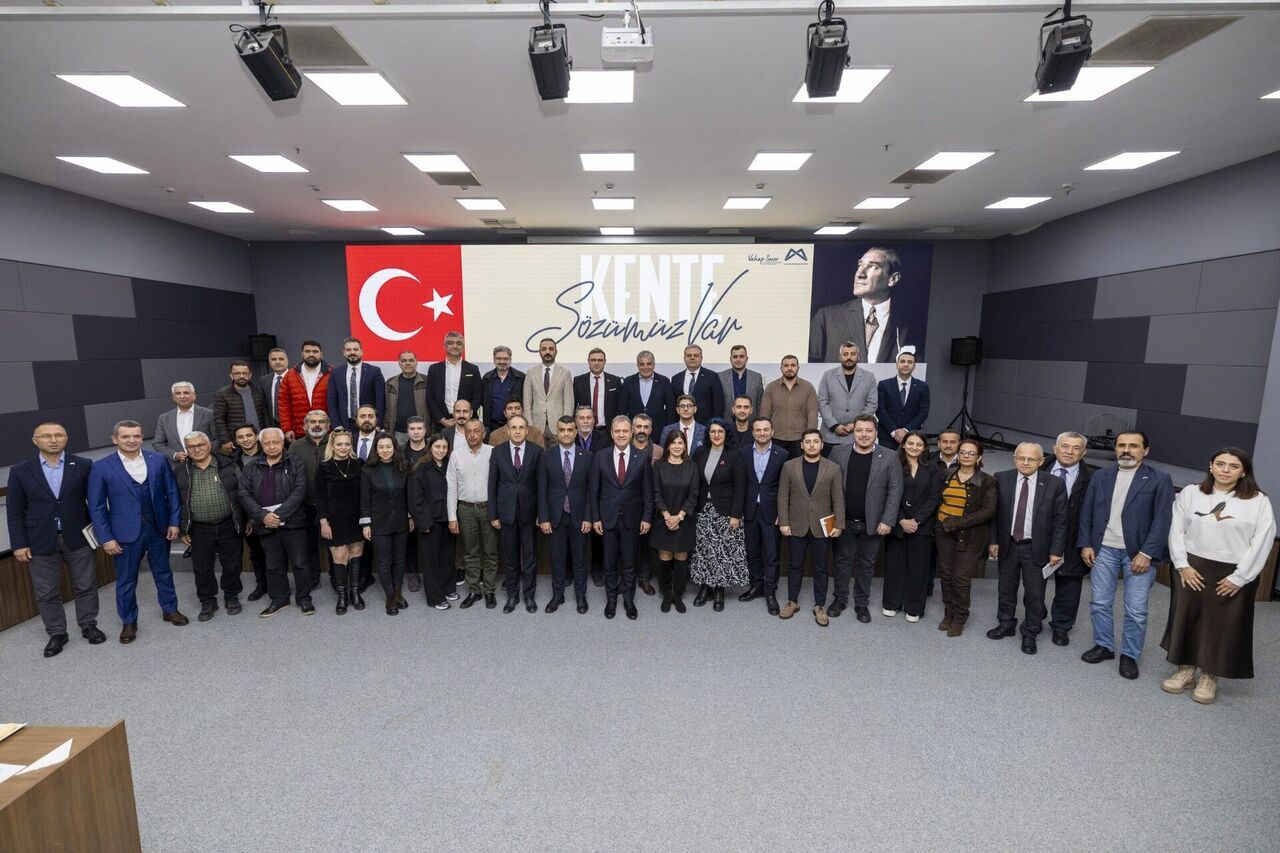 Thumbnail Başkan Seçer, ‘Kent Katilimi Buluşmalari’ Kapsaminda Meslek Odalari Temsi̇lci̇leri̇ İle Bi̇r Araya Geldi̇ (7)