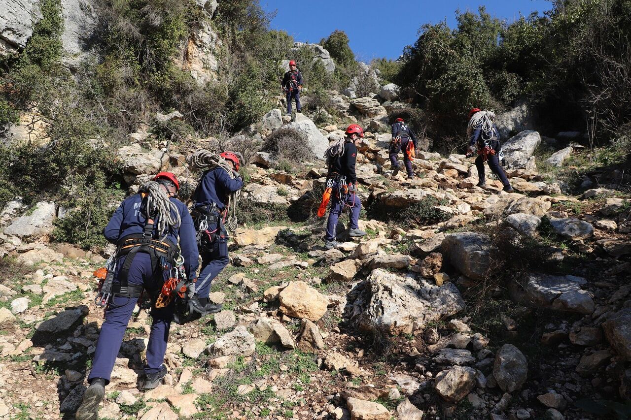 Thumbnail Mersi̇n Büyükşehi̇r İtfai̇yesi̇ Doğada Eği̇ti̇m Yapti (3)