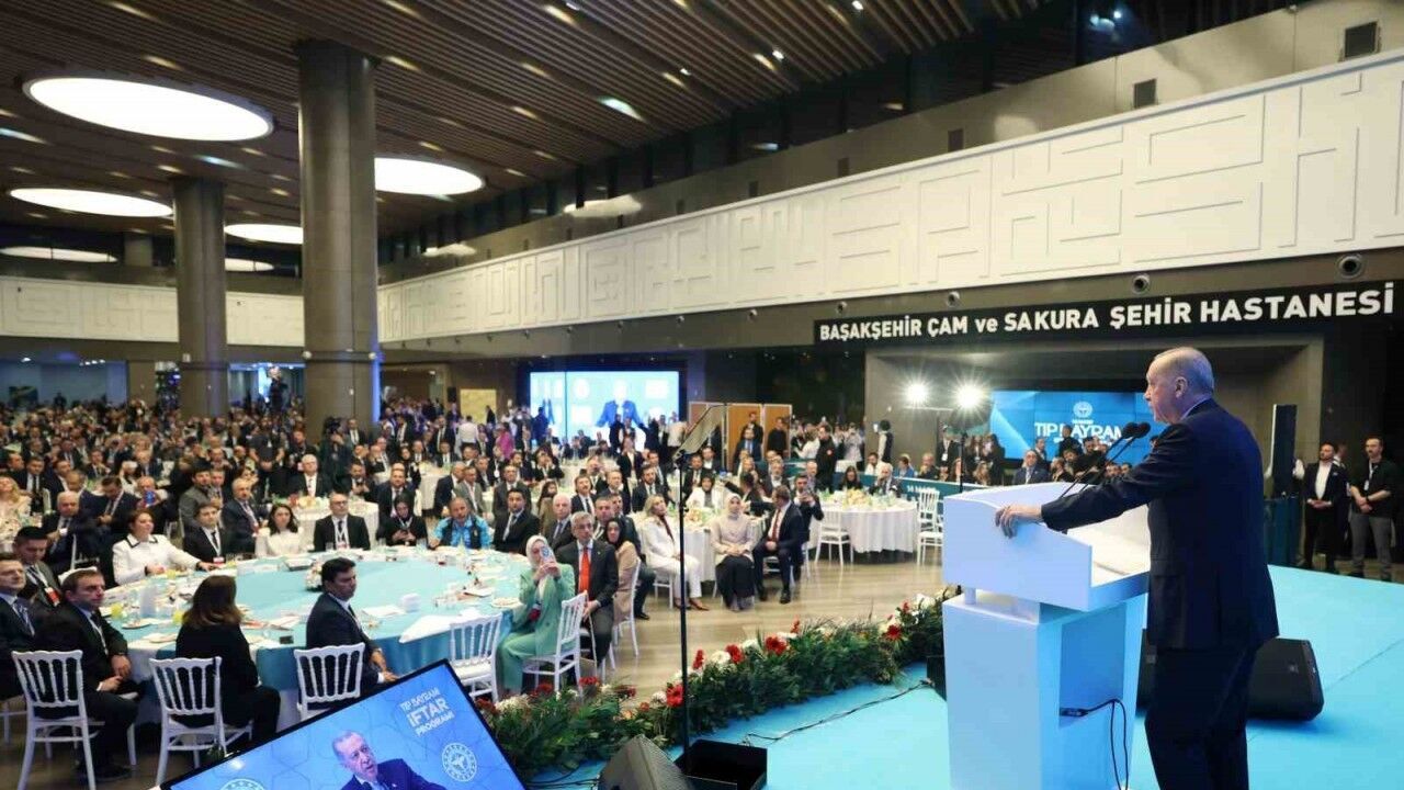 Cumhurbaşkanı Erdoğan: "Her alanda olduğu gibi sağlıkta da şiddete asla müsamahamız yoktur, ilkemiz sıfır toleranstır"