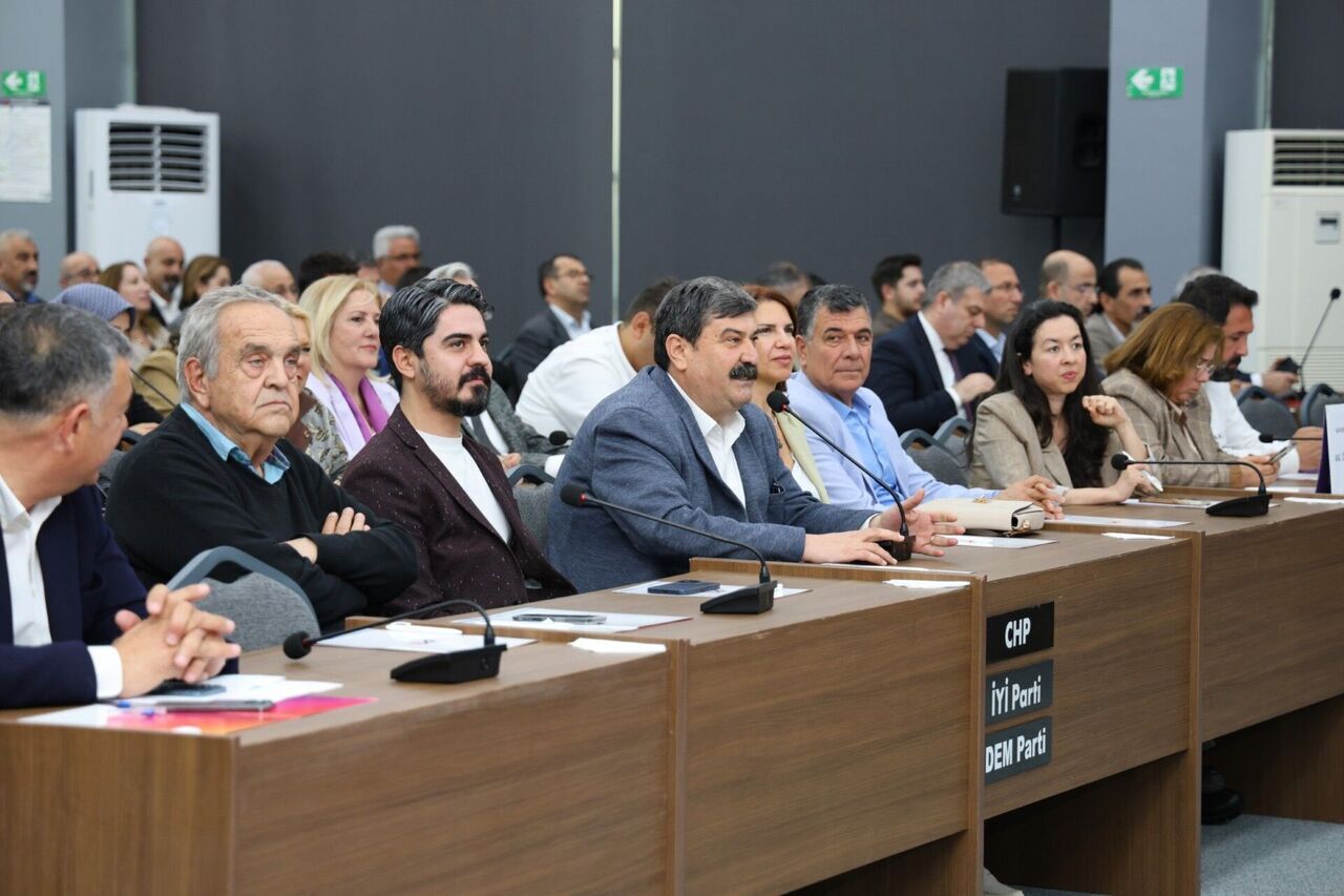 Thumbnail Büyükşehir Belediye Meclisi (1)