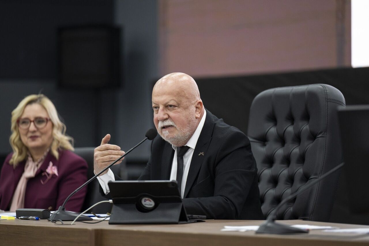 Thumbnail Mersi̇n Büyükşehi̇r Beledi̇ye Mecli̇si̇’ni̇n Mart Ayi 2. Bi̇rleşi̇mi̇ Gerçekleşti̇ri̇ldi̇ (3)