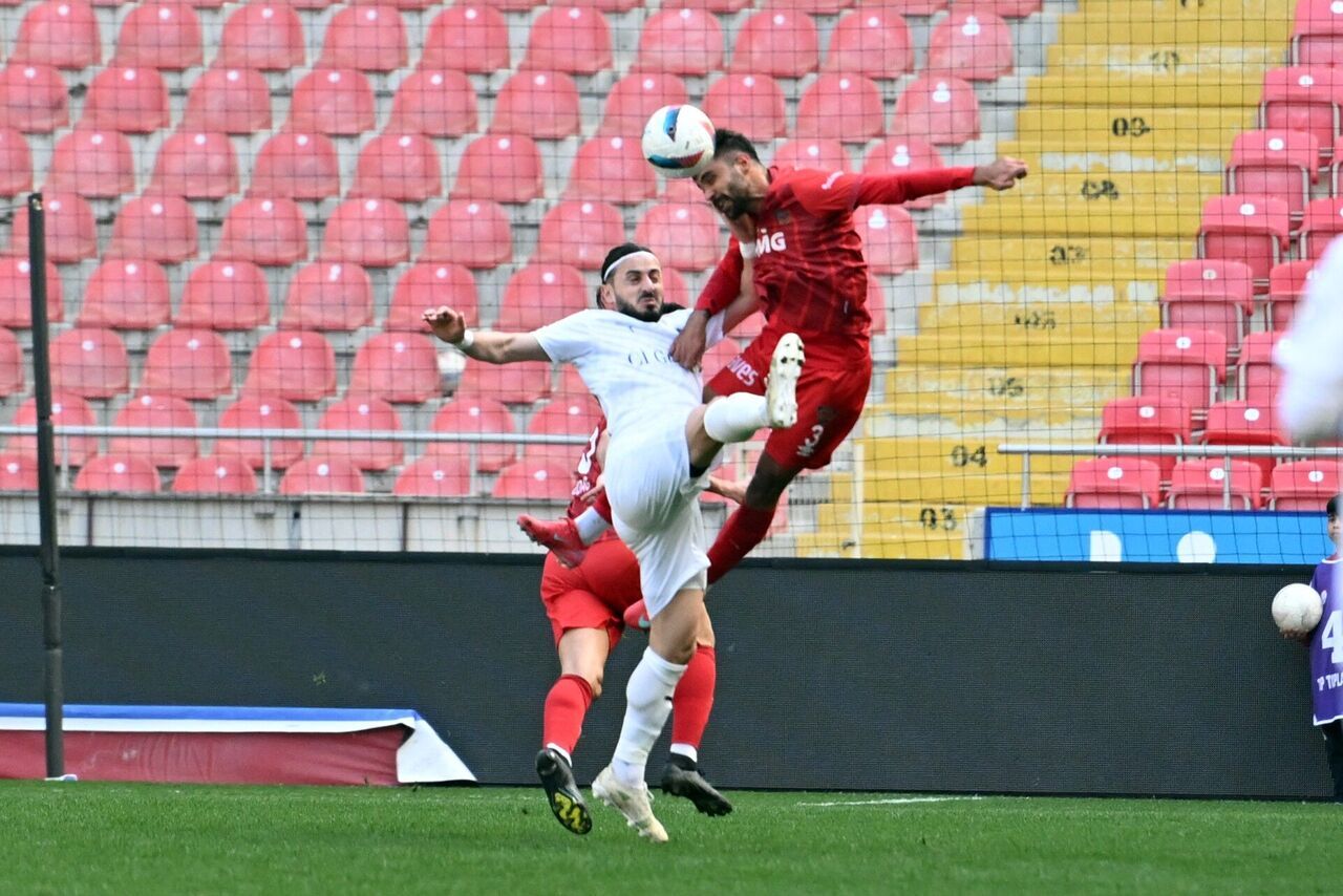 Thumbnail Yeni̇ Mersi̇n İdman Yurdu, Bucaspor 1928’İ Ağirladi (11)