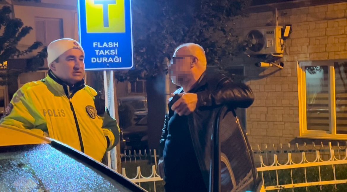 Alkollü sürücü ehliyeti kaptırınca Daha şimdi içtim ne çabuk çıktı ...