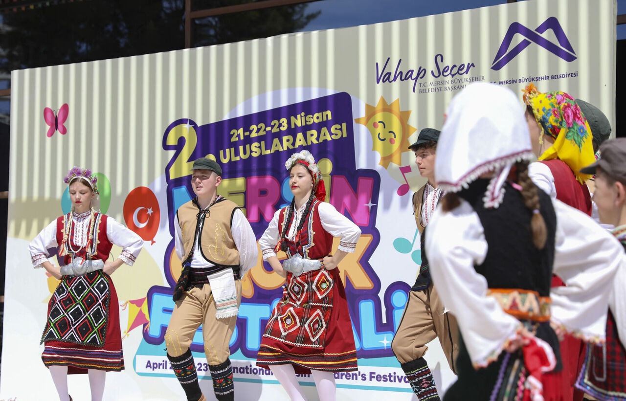 Büyükşehi̇r’i̇n 2.Uluslararasi Mersi̇n Çocuk Festi̇vali̇ Coşkuyla Devam Edi̇yor (22)