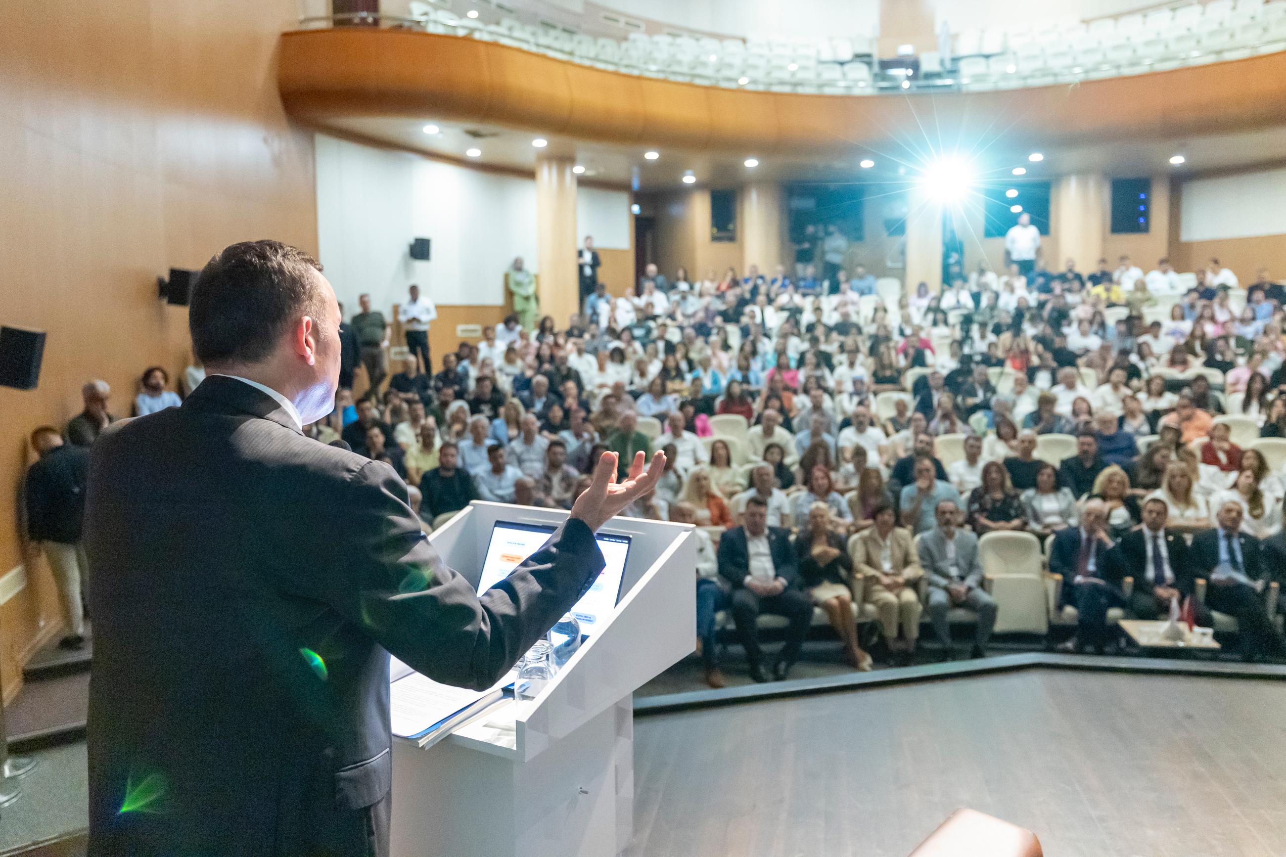 Başkan Özyiğit “Eğriçam’daki Kentsel Dönüşüm Projemiz 6 Yıldır Imza Bekliyor” (4)