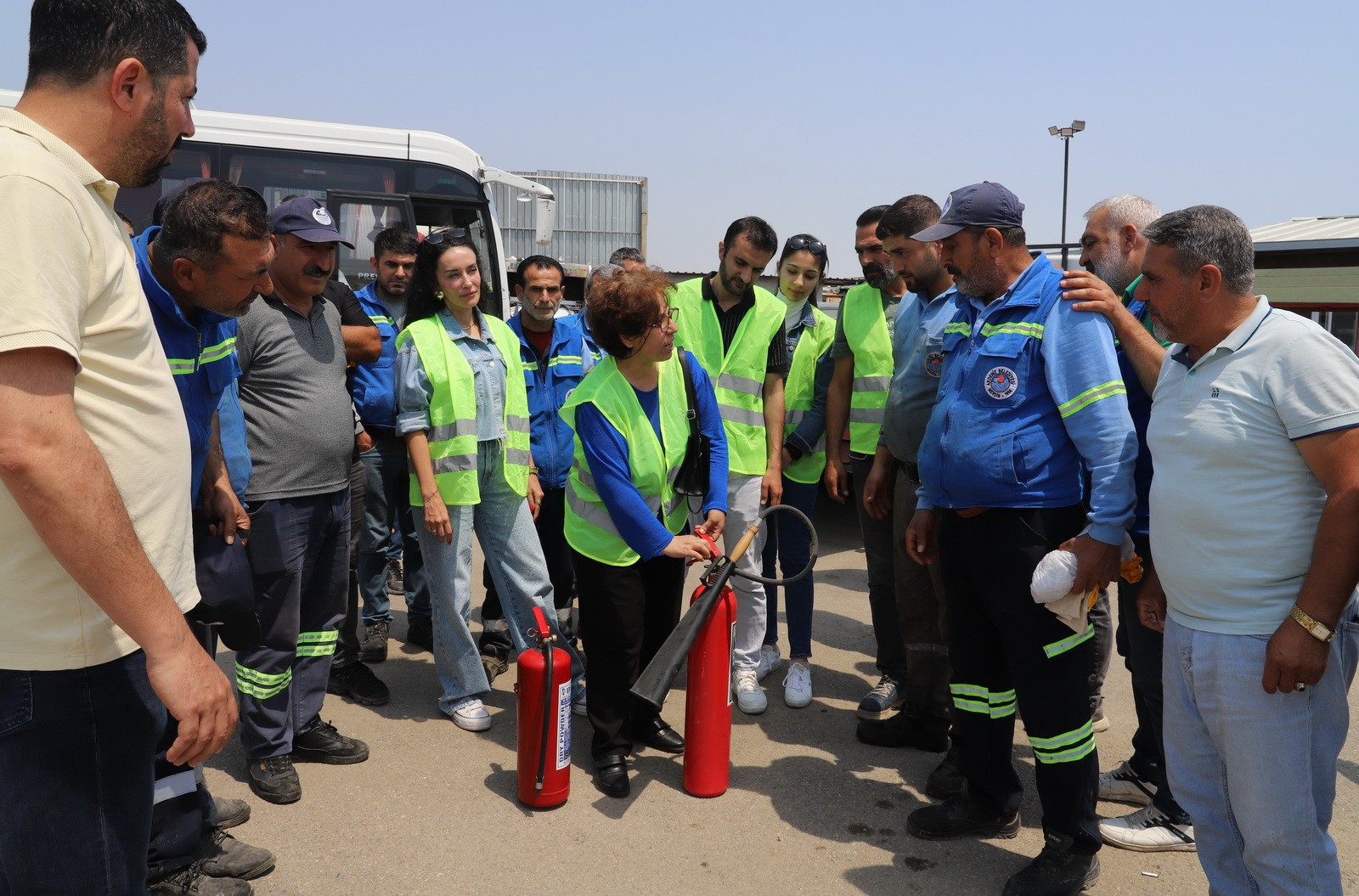 Thumbnail Akdeniz Belediyesinde Yangın Tatbikatı 6