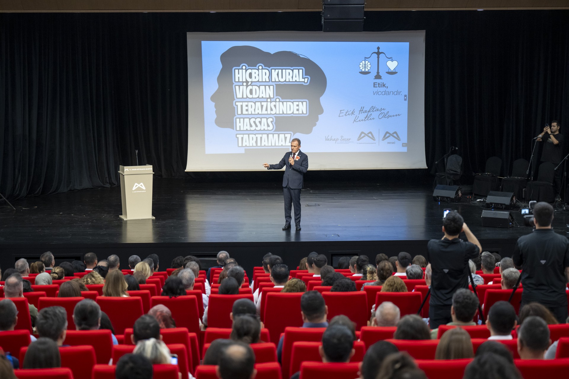 Thumbnail Başkan Seçer, Eti̇k Haftasi Etki̇nli̇ği̇ne Katildi (11)