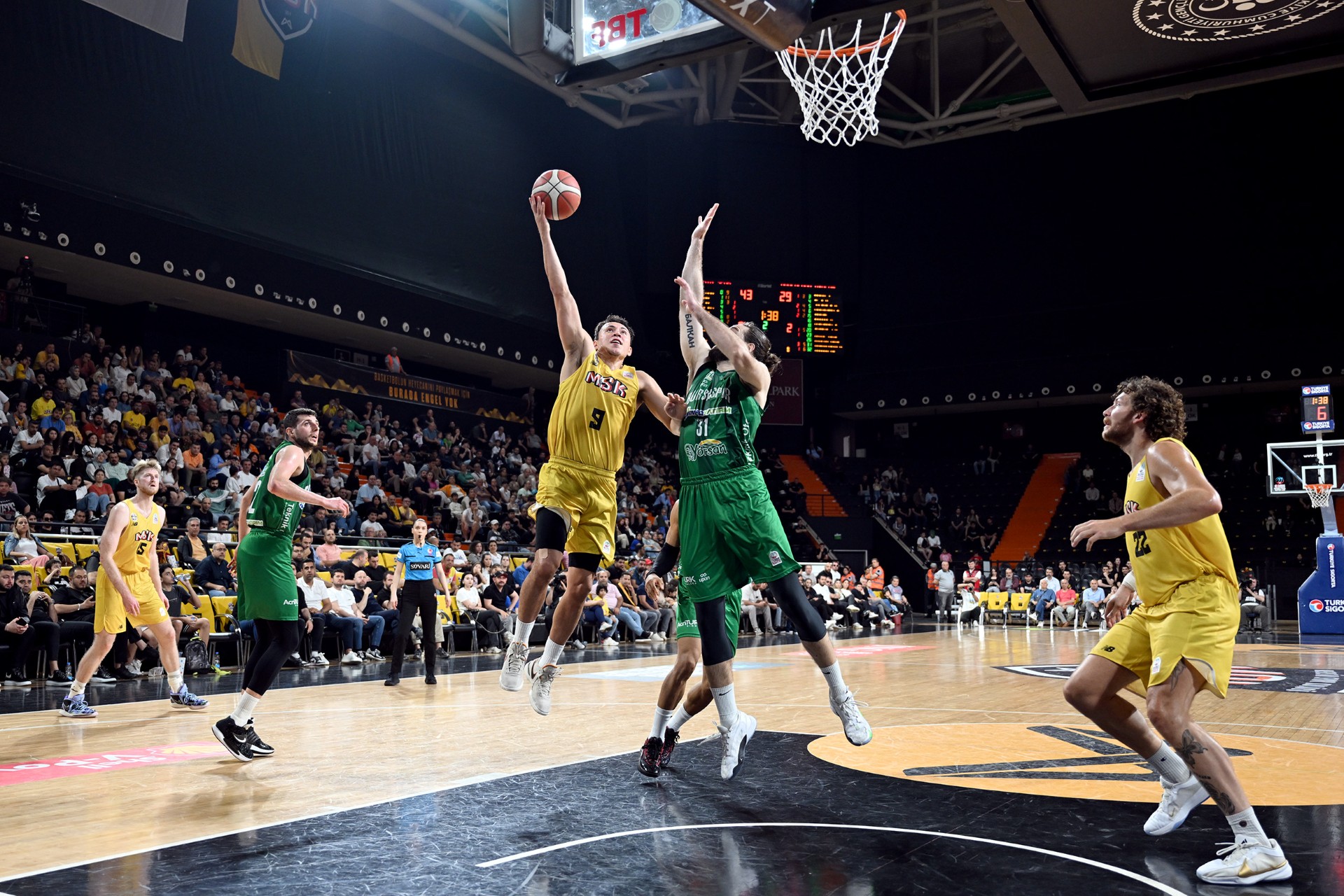 Thumbnail Carettalar, Bursaspor Yörsan’i 89 82 Skorla Yendi̇ (8)