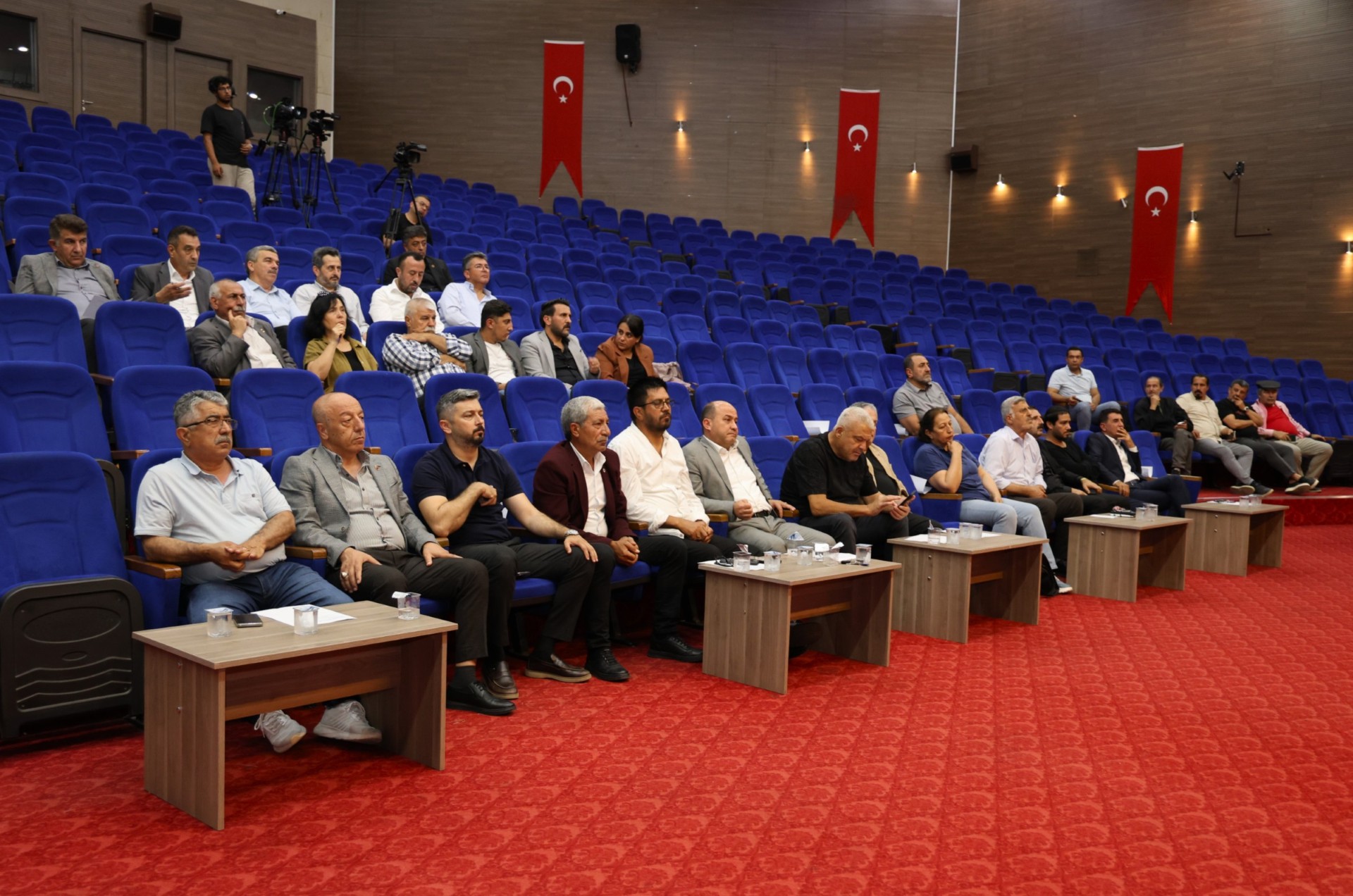 Thumbnail Meclis Toplantısı (3)-4