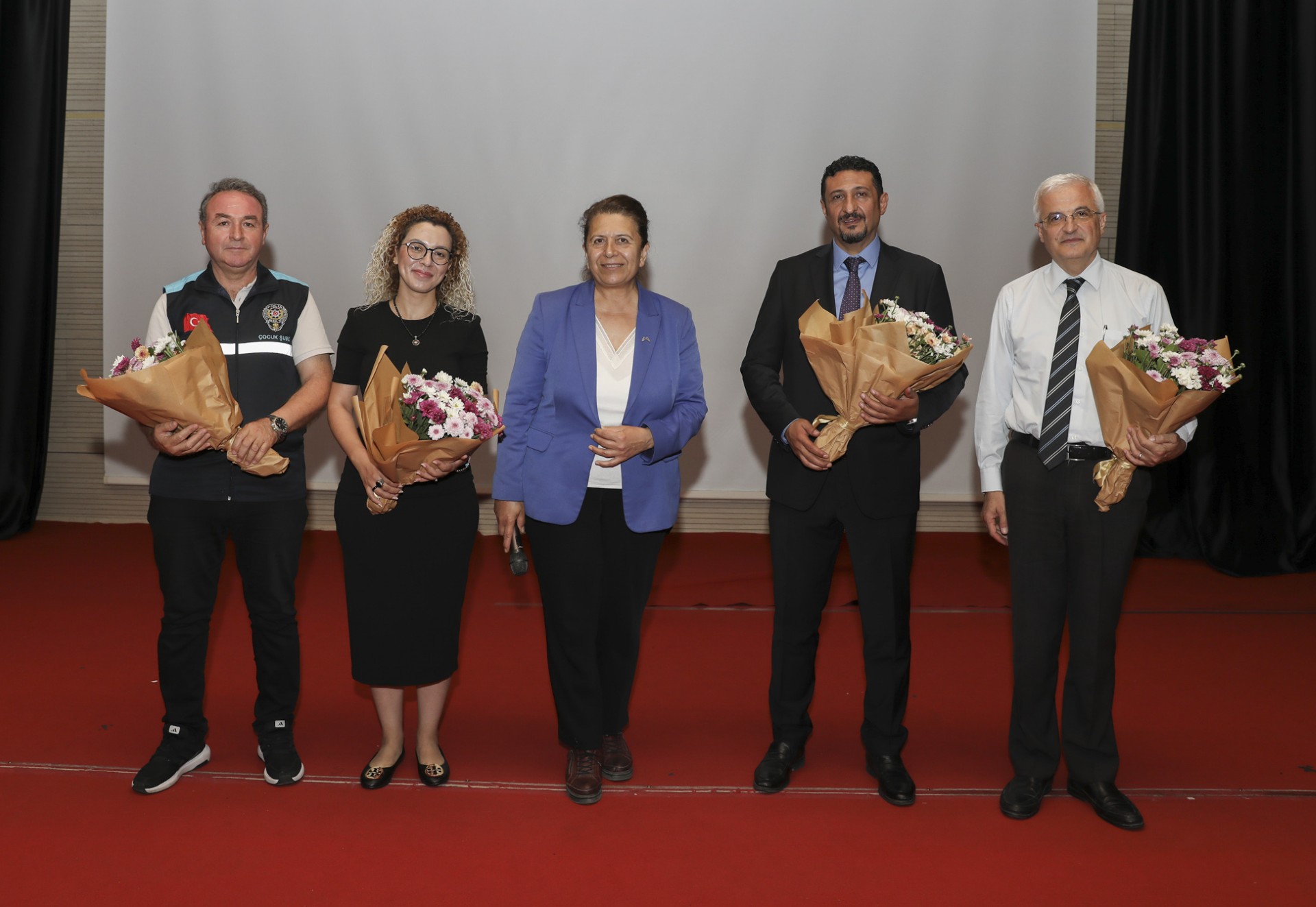 Thumbnail B Y858 D~1