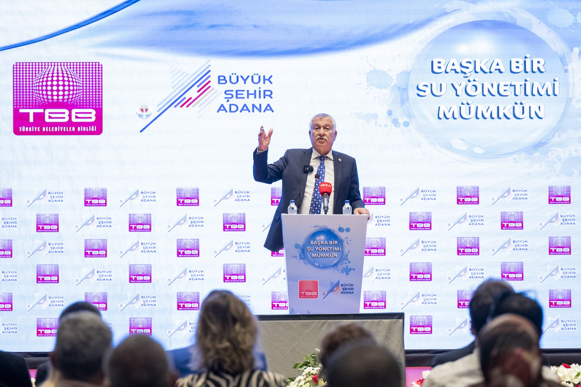 Thumbnail Başkan Seçer, ‘Başka Bi̇r Su Yöneti̇mi̇ Mümkün Panel Ve Semi̇neri̇’ne Katildi (3)