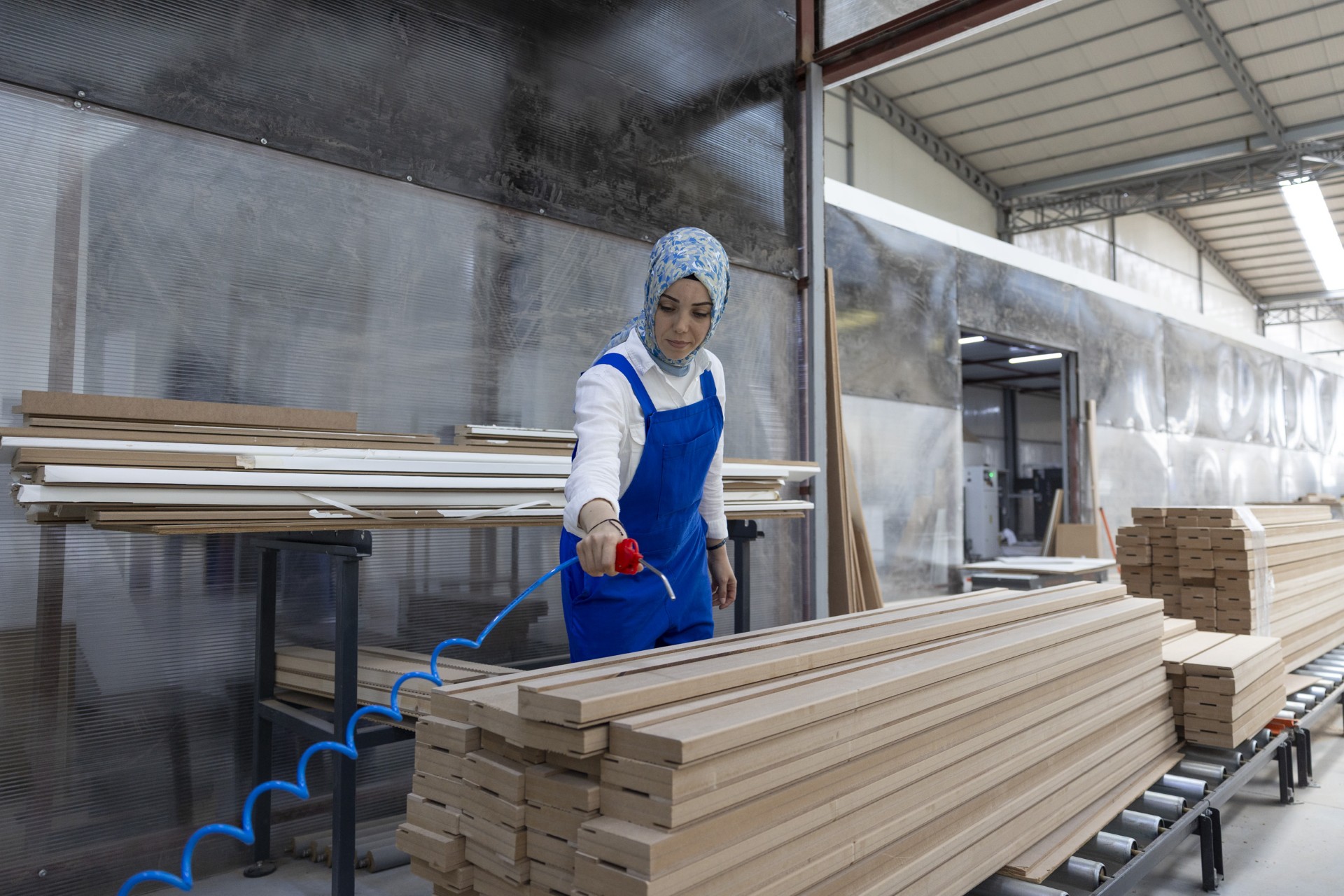 Thumbnail Büyükşehi̇r’i̇n “Mersi̇nli̇ Kadin Ustalar” Projesi̇ İle Kadinlar İsti̇hdama Katiliyor (2)