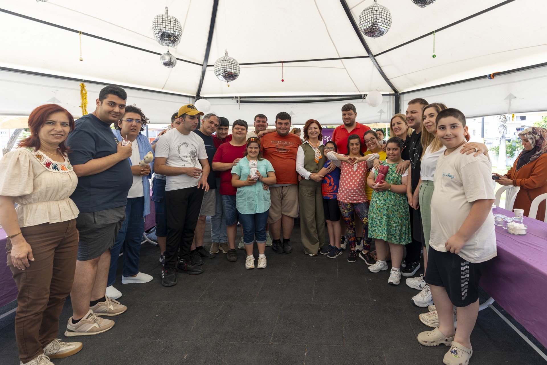 Thumbnail Evi̇mi̇z Atölyeni̇n 47. Duraği Engelsi̇z Yaşam Parki Oldu (1)