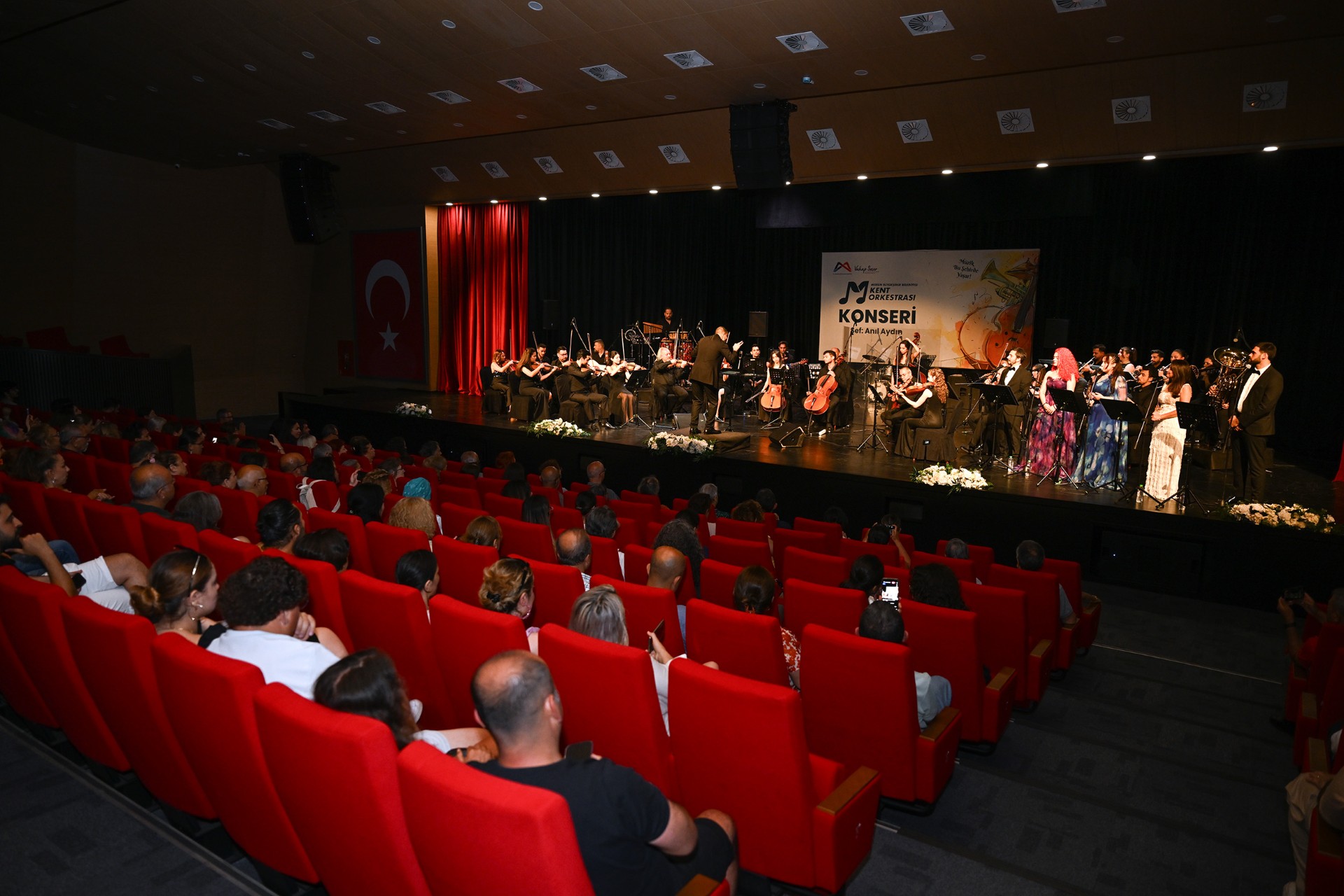 Thumbnail Kent Orkestrasi’ndan Unutulmaz Bi̇r Konser Daha (1)