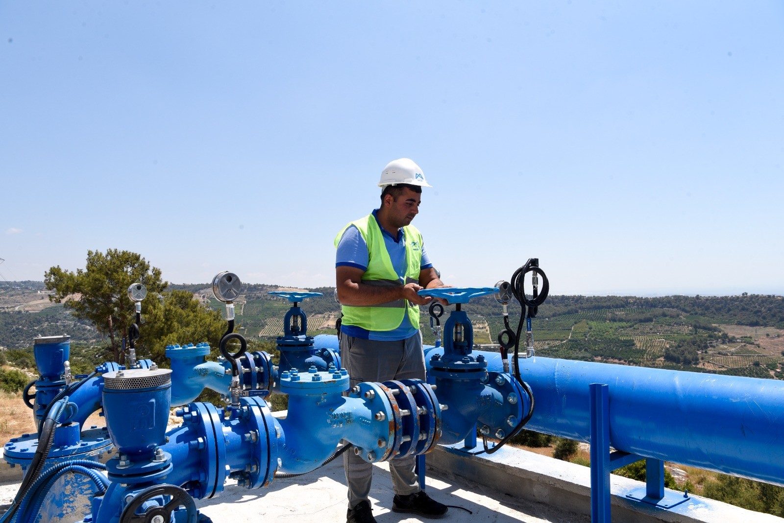 Thumbnail M E S K I ~3