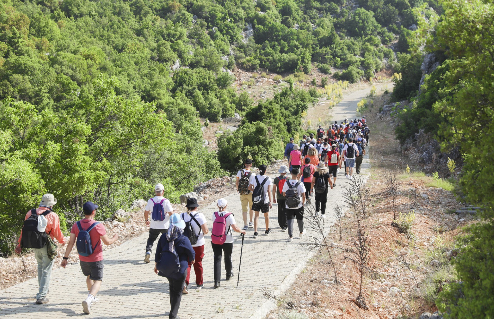 Thumbnail Tari̇he, Doğaya Ve Kültüre Yolculuk Ki̇li̇kya Yolu Tanitim Yürüyüşleri̇ Sürüyor (11)