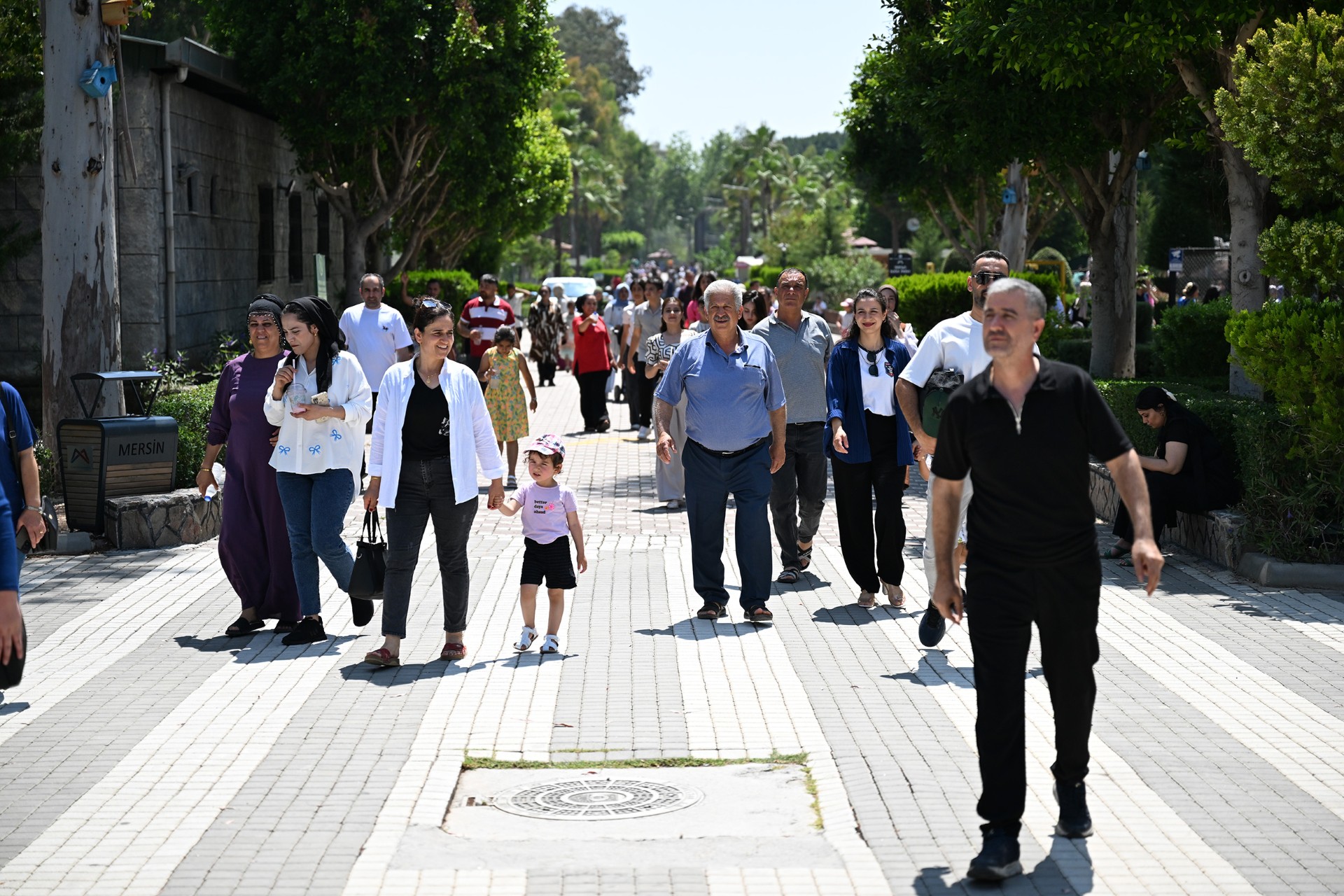 Thumbnail Tarsus Doğa Parki, Kurban Bayrami’nda Zi̇yaretçi̇ Akinina Uğradi (11)