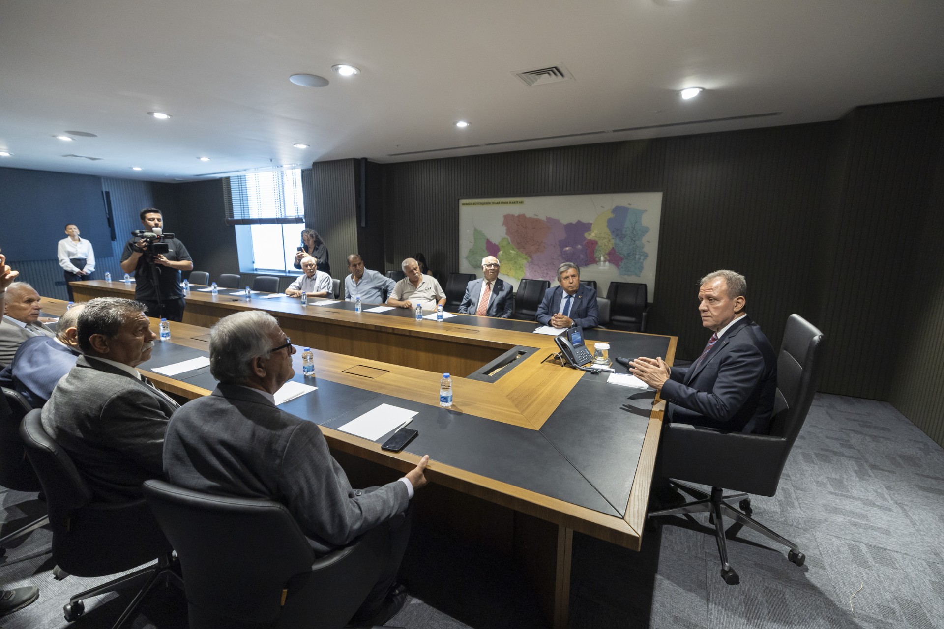 Thumbnail Tüm Emekli̇ler Derneği̇ Genel Başkani'ndan Başkan Seçer’e Zi̇yaret (2)