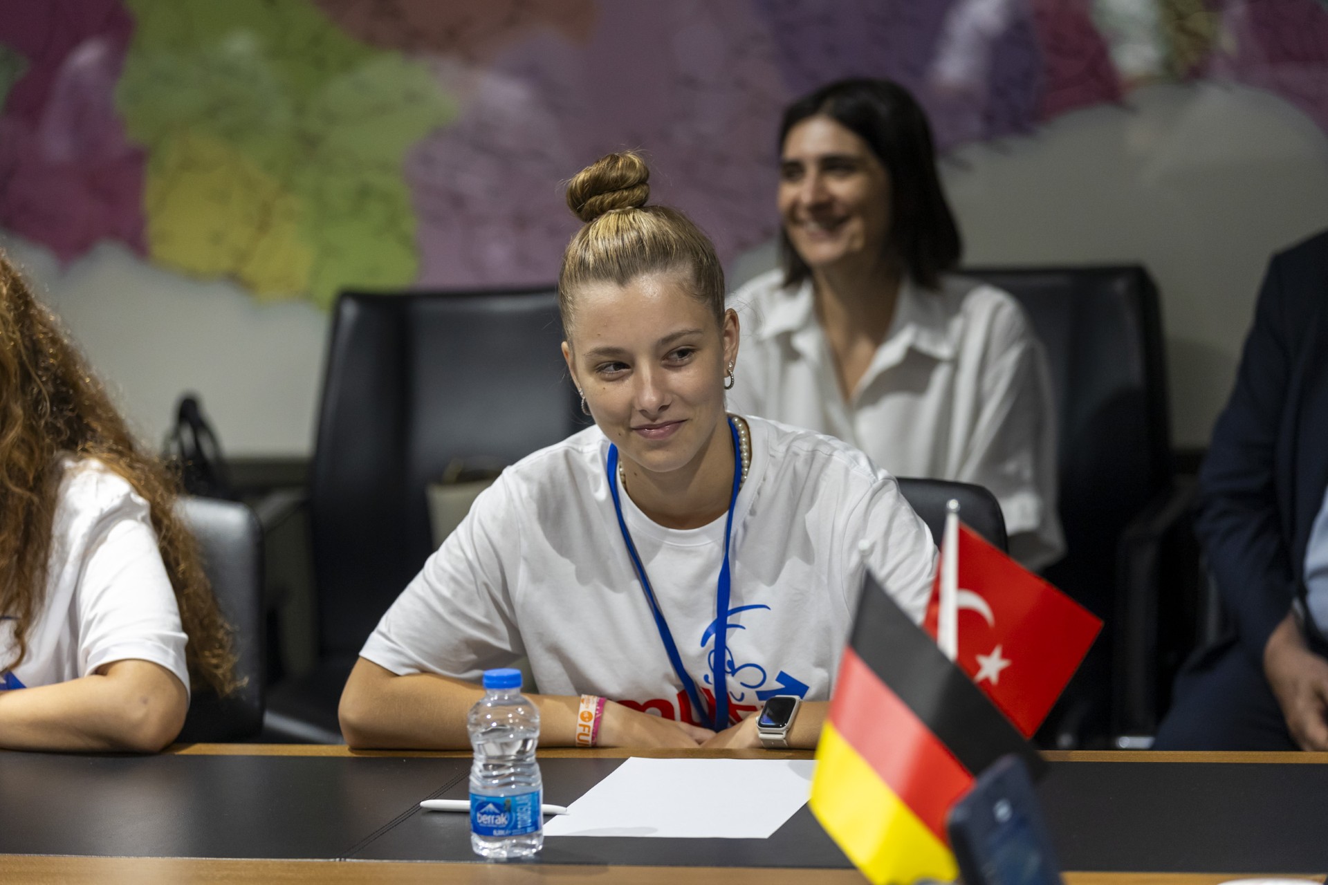 Thumbnail Başkan Seçer, Oberhausen’dan Gelen Öğrenci̇ler İle Bi̇r Araya Geldi̇ (4)