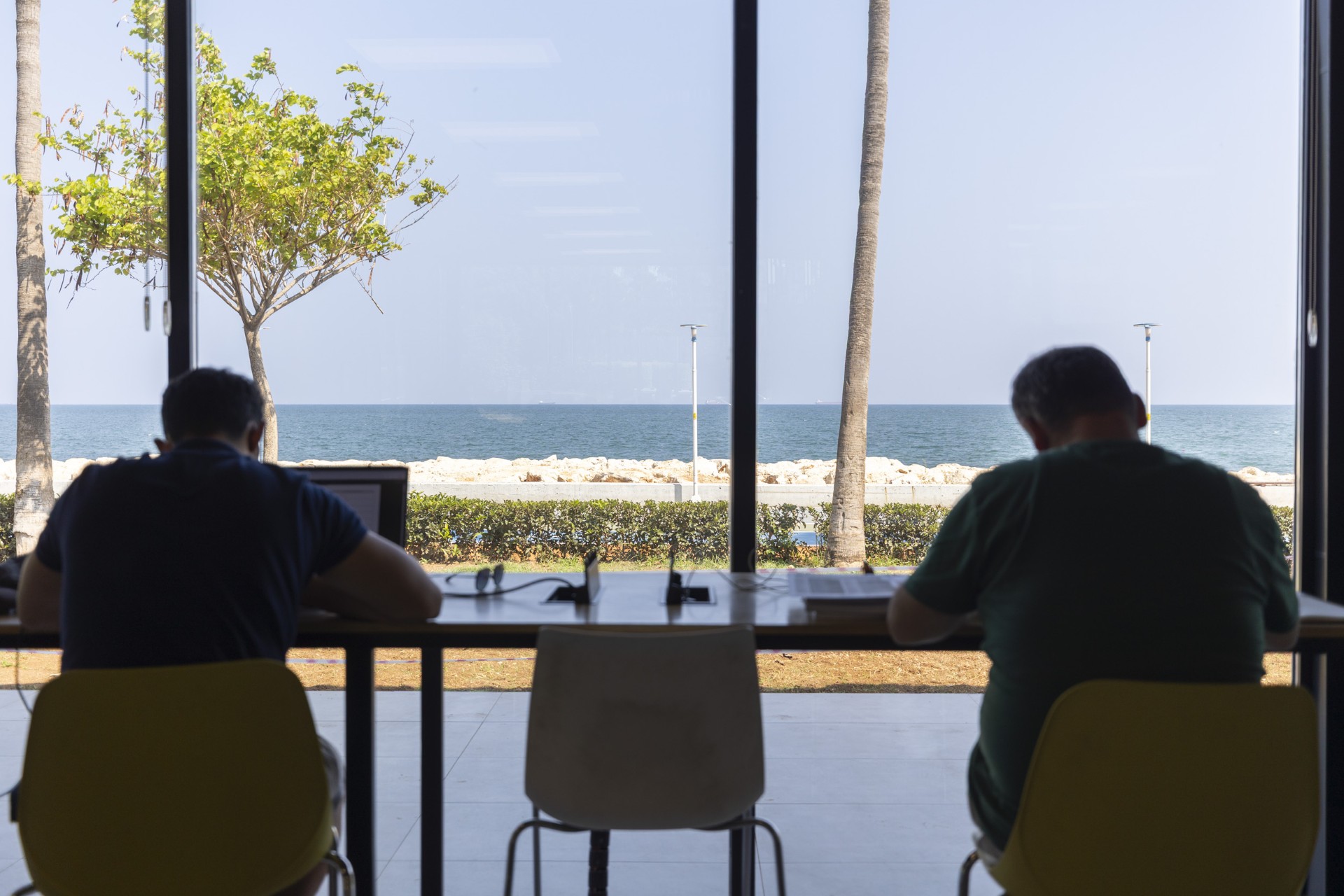 Thumbnail Büyükşehi̇r Beledi̇yesi̇ Okuma Salonlari Yaz Boyunca Da Hi̇zmette (1)