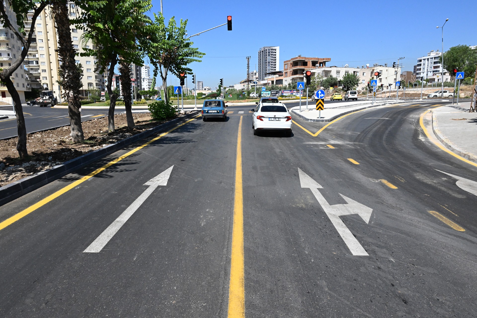 Thumbnail Büyükşehi̇r’i̇n Tavuskuşlu Kavşak’taki̇ Düzenlemesi̇ Trafi̇ği̇ Rahatlatti (3)