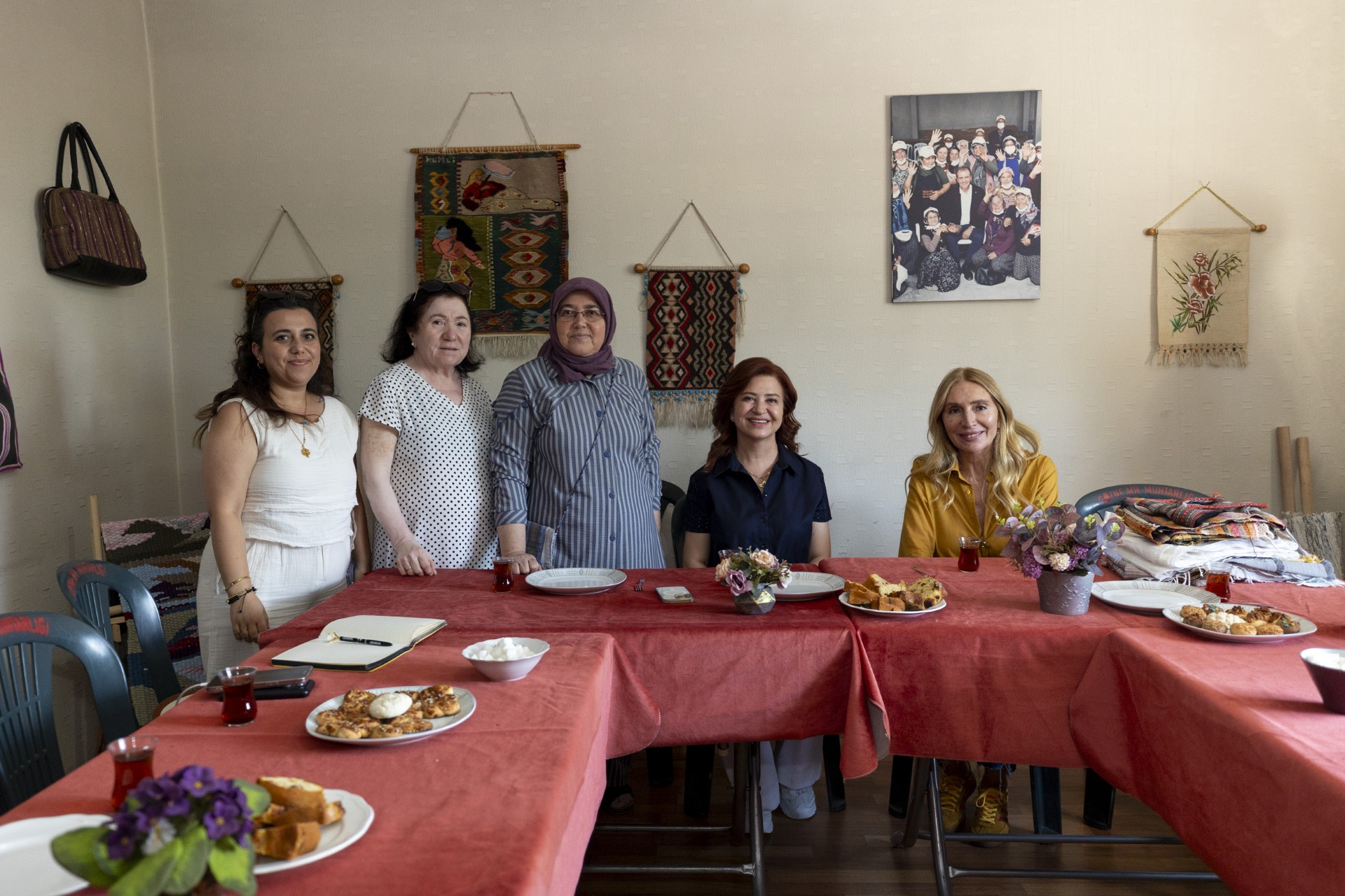 Thumbnail Mersi̇n Büyükşehi̇r, Mersi̇n’e Özgü Kumaş Ve Dokumalari Dünyaya Taşiyor (2)