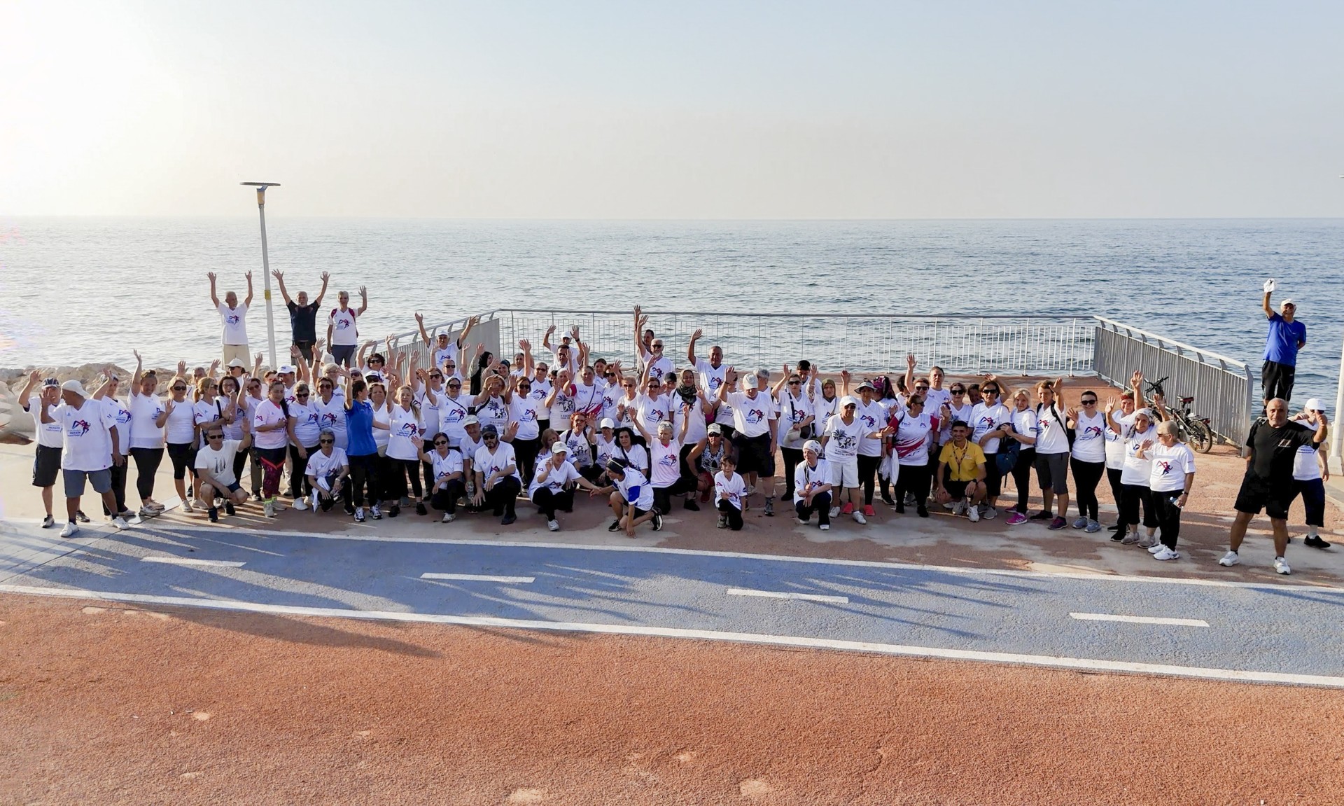 Thumbnail Mersi̇nli̇ler Güne Büyükşehi̇r’i̇n Sabah Sporuyla Başliyor (1)