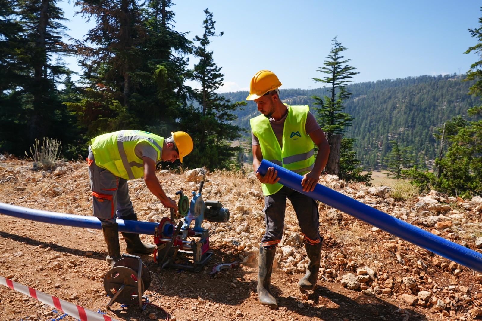 Thumbnail Meski̇, Anamur Çukurabanoz Mahallesi̇’nde Alternati̇f Su Kaynağini Devreye Aldi (1)